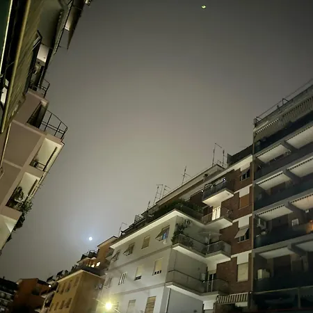 Holiday Hub Tiburtina Station Apartment Rome